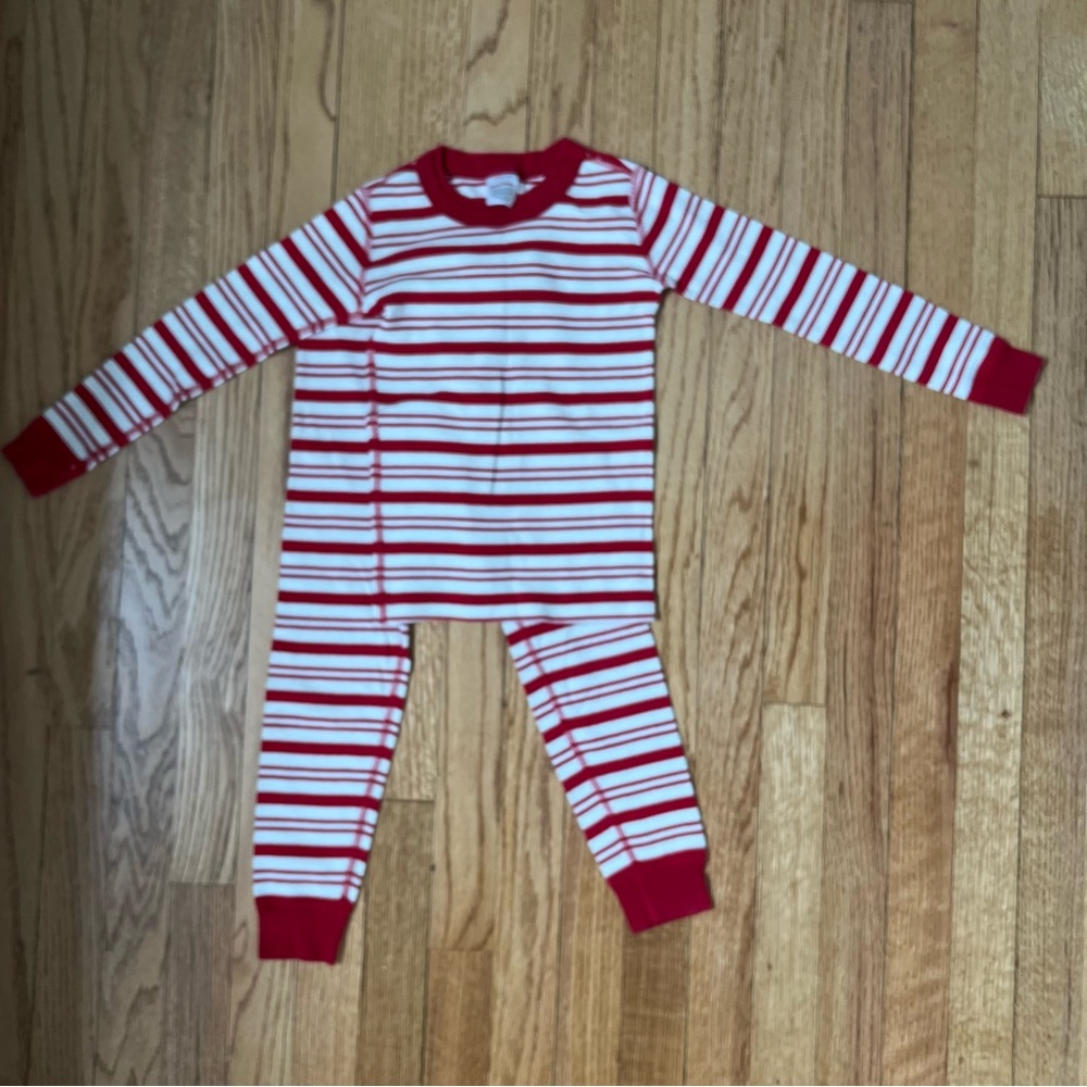 Hanna Andersson red and white striped two piece pajamas, size 5.